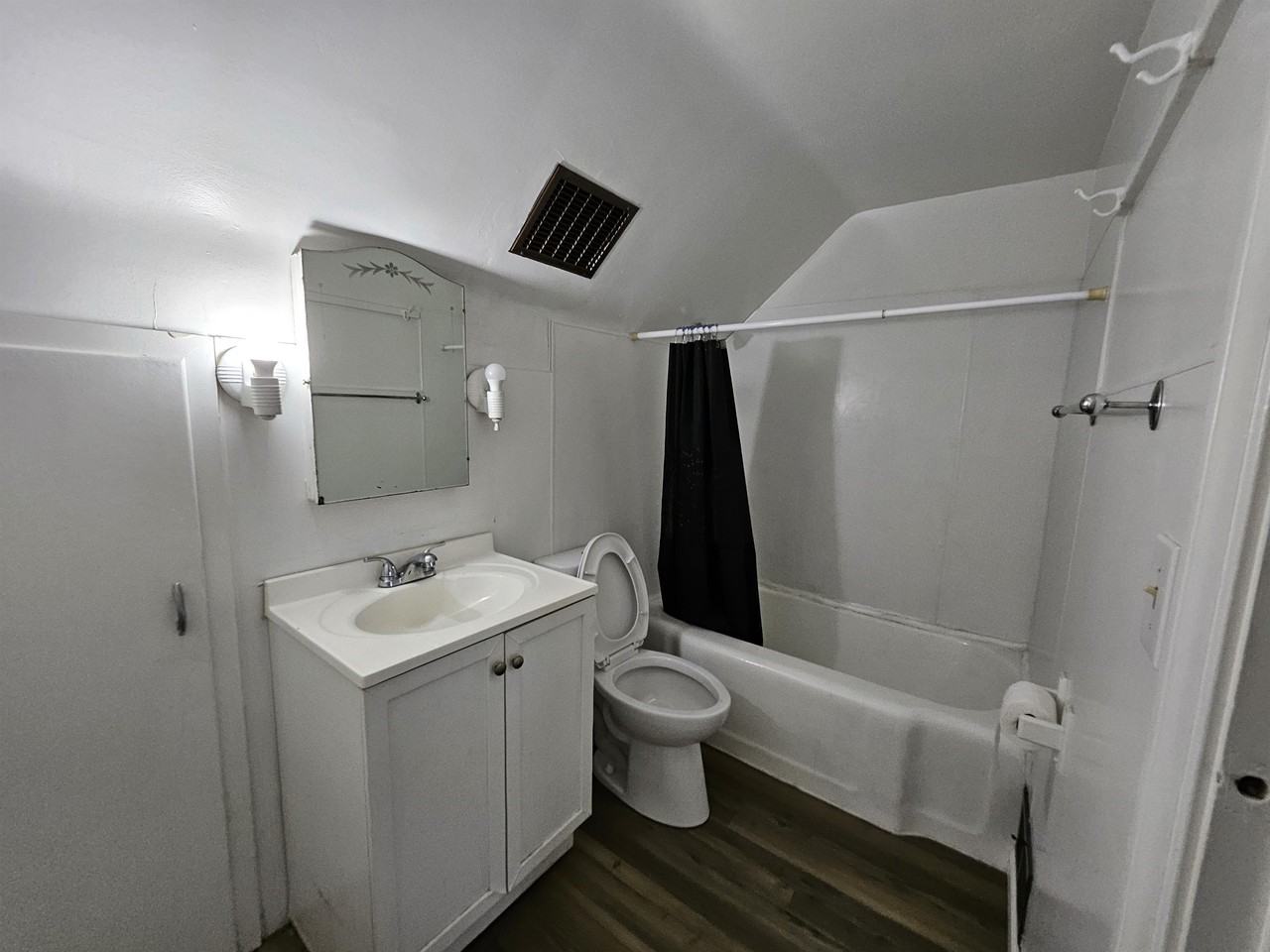 Mahoning/Whitney Avenue (1501 - Photo 6 of 7