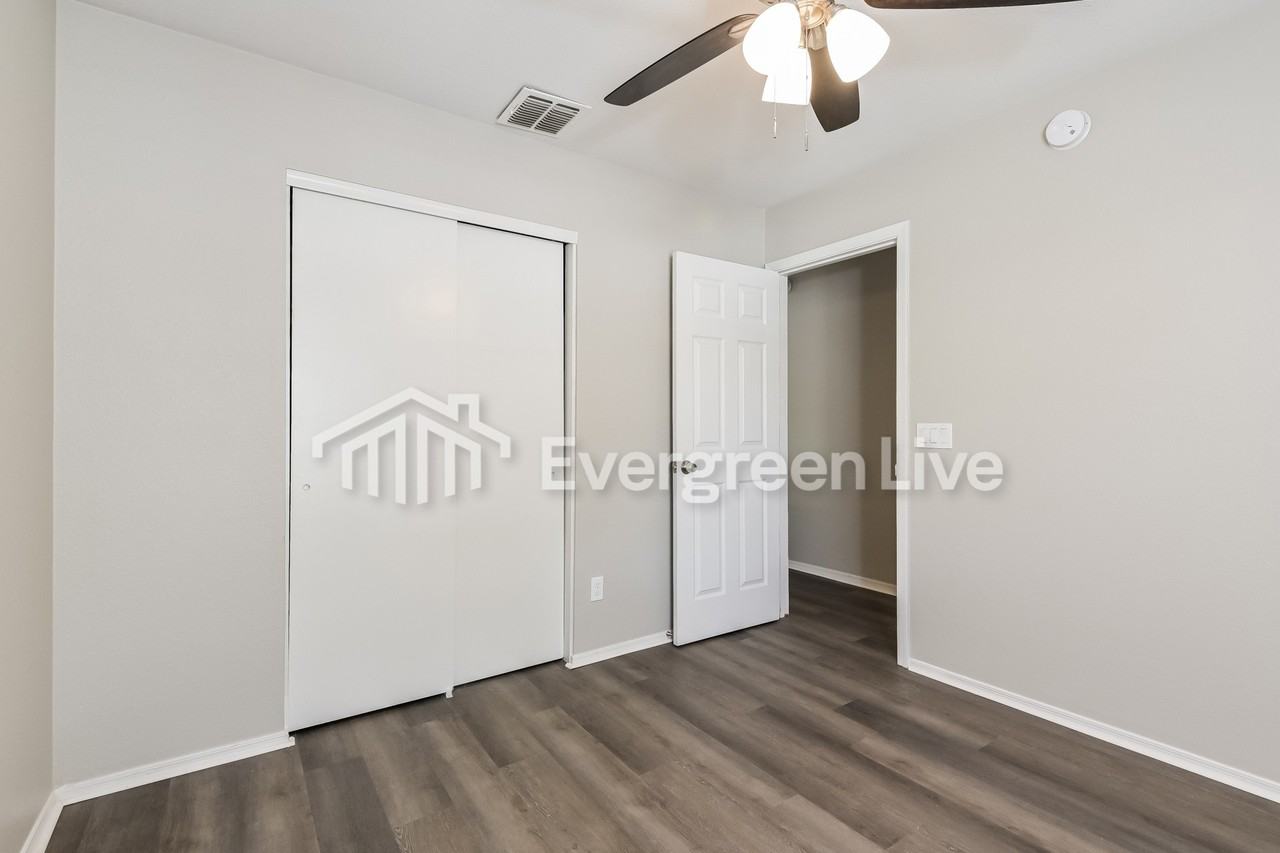 6189 S Earp Wash Ln - Photo 2 of 21