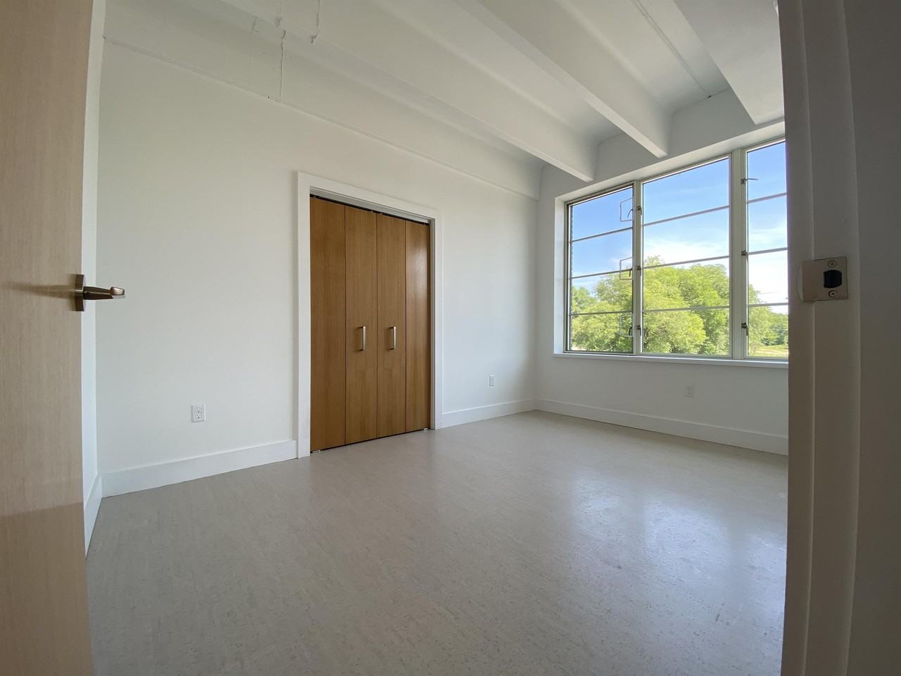 188 Lincoln Street - Photo 2 of 10