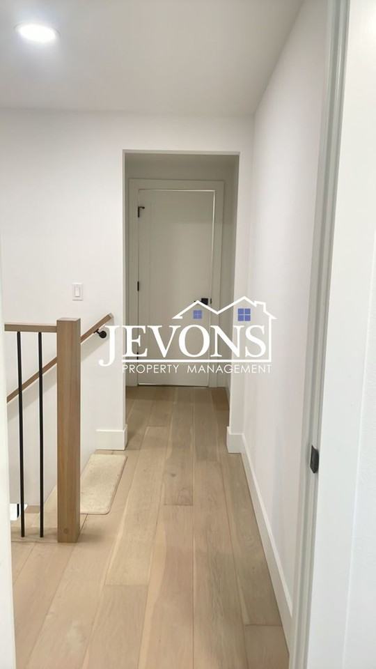 15518 Ne 59th St - Photo 7 of 23