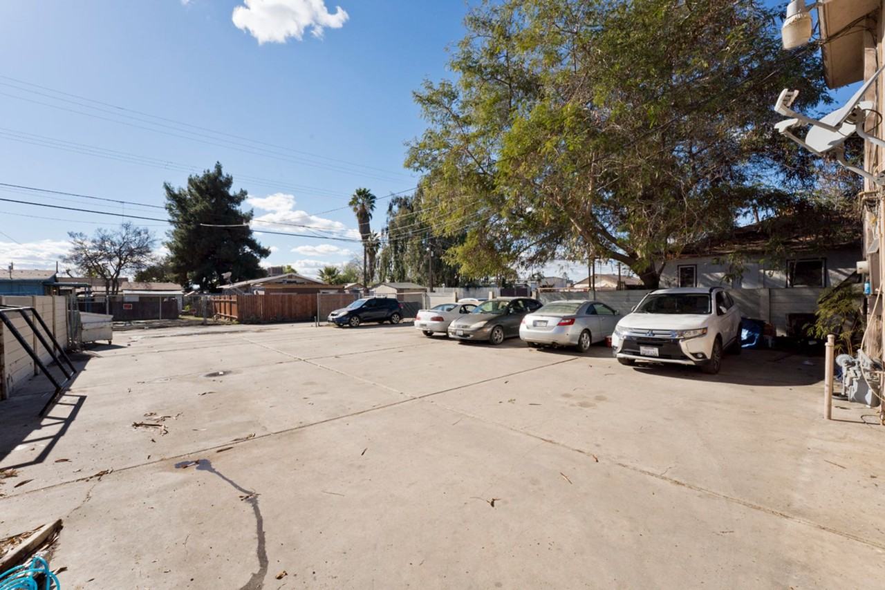 223 Monterey St. - Photo 3 of 8