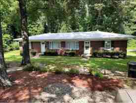 213 E Weatherspoon - Photo 1 of 1