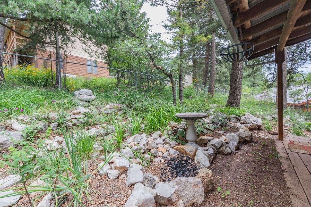 908 Nyuca Ave - Photo 3 of 29