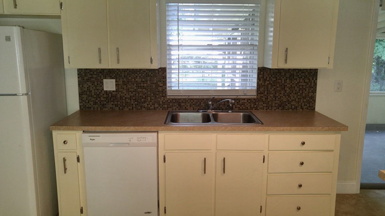 1726 Sw 42nd Ave - Photo 6 of 21