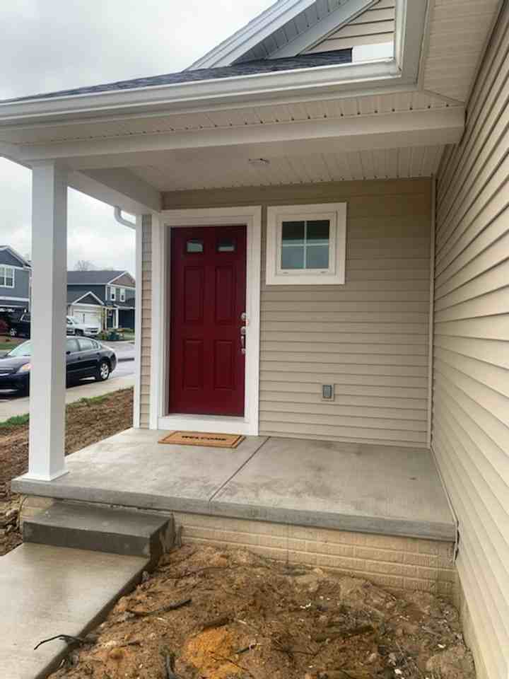 100 Caymus Dr - Photo 2 of 31