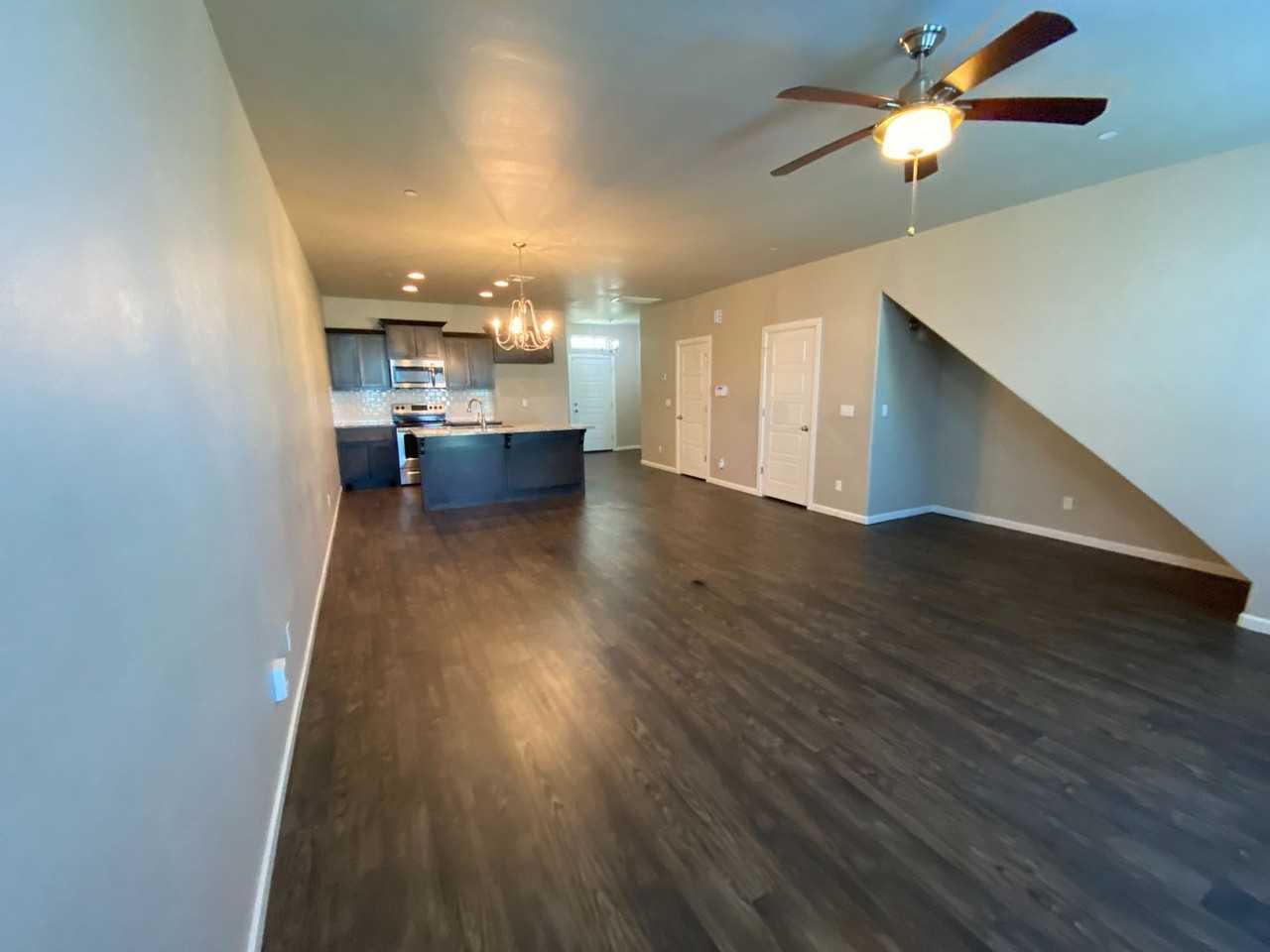 749 Sw 14th St - Photo 2 of 33