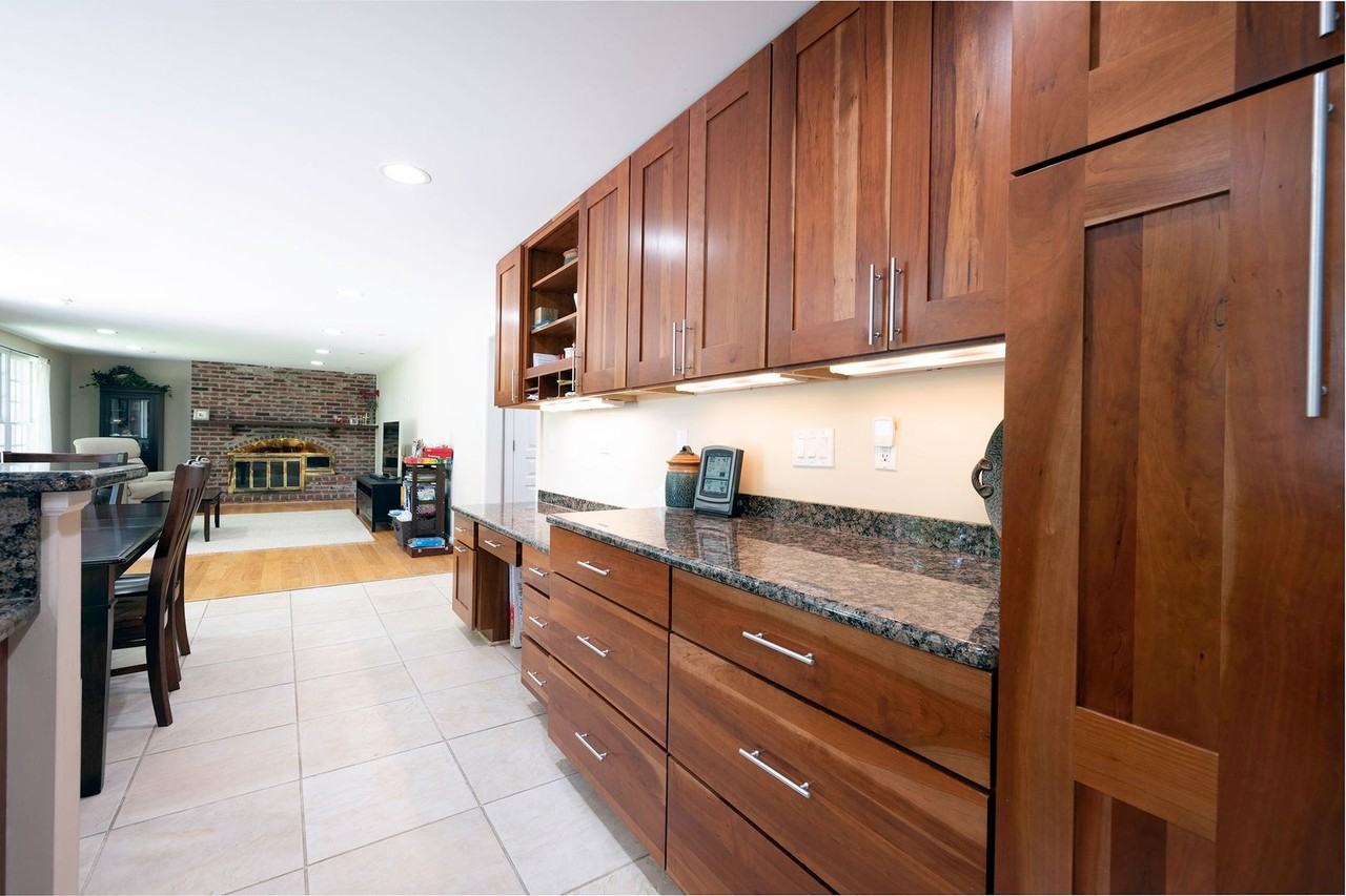 12331 Overpond Way - Photo 4 of 40