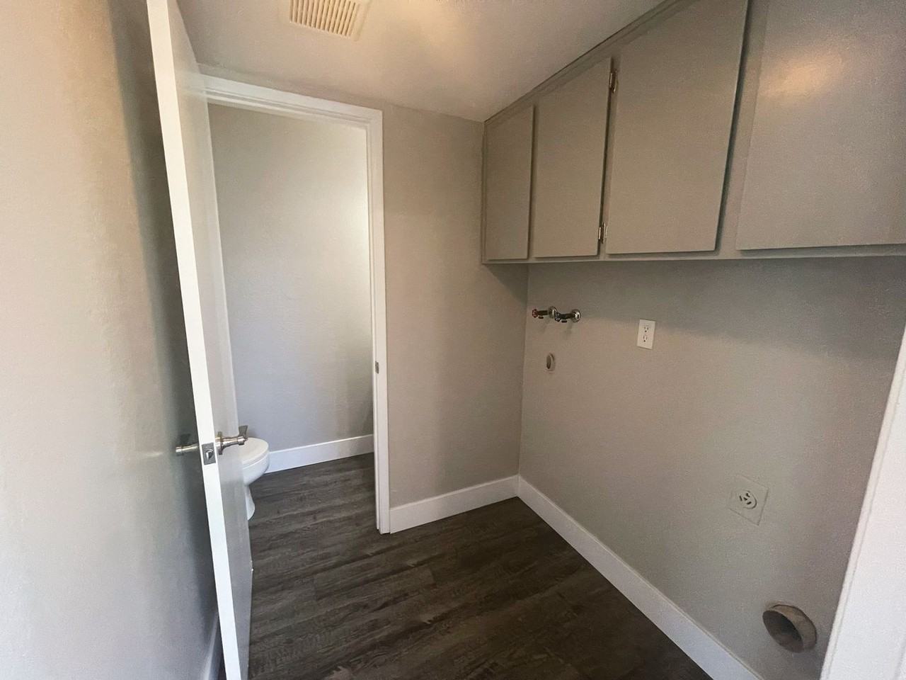 629 Lassen Way - Photo 7 of 19