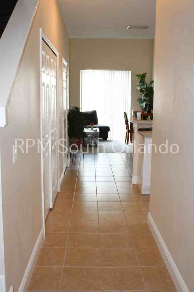 3566 Sanctuary Dr - Photo 3 of 18