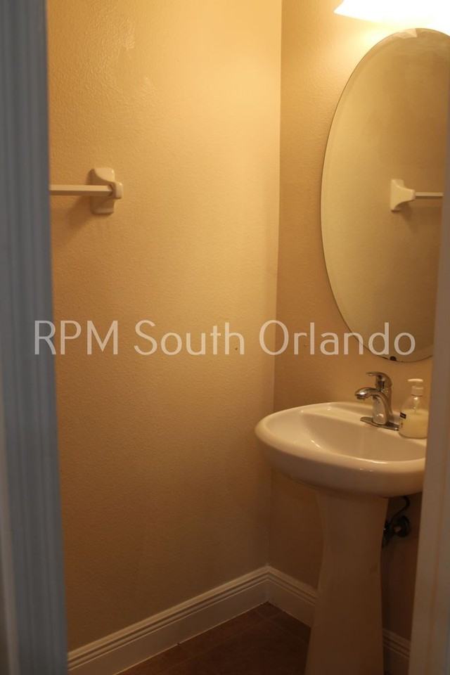 3566 Sanctuary Dr - Photo 5 of 18