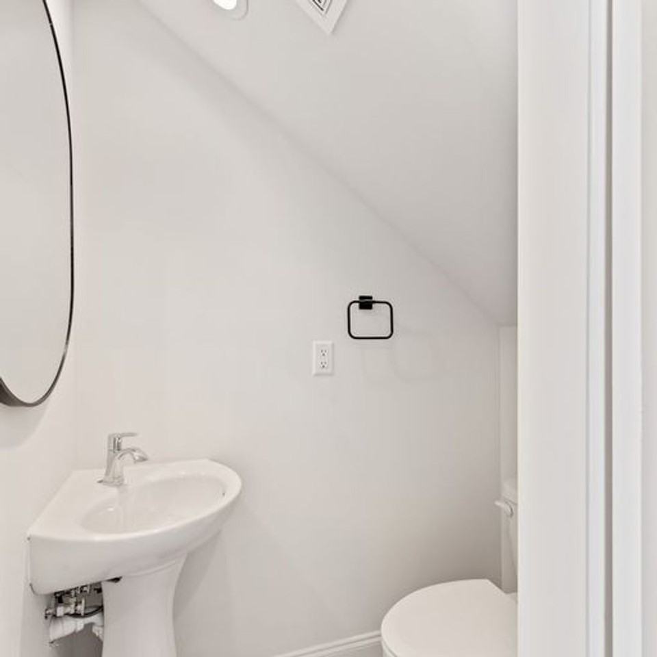 305 Ella St #1 - Photo 7 of 13