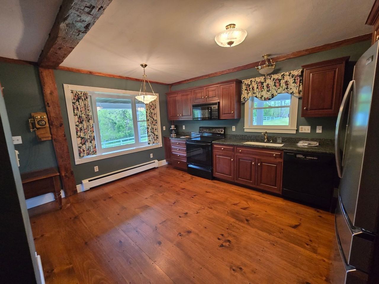 25 Rockbottom Rd #2 - Photo 6 of 21