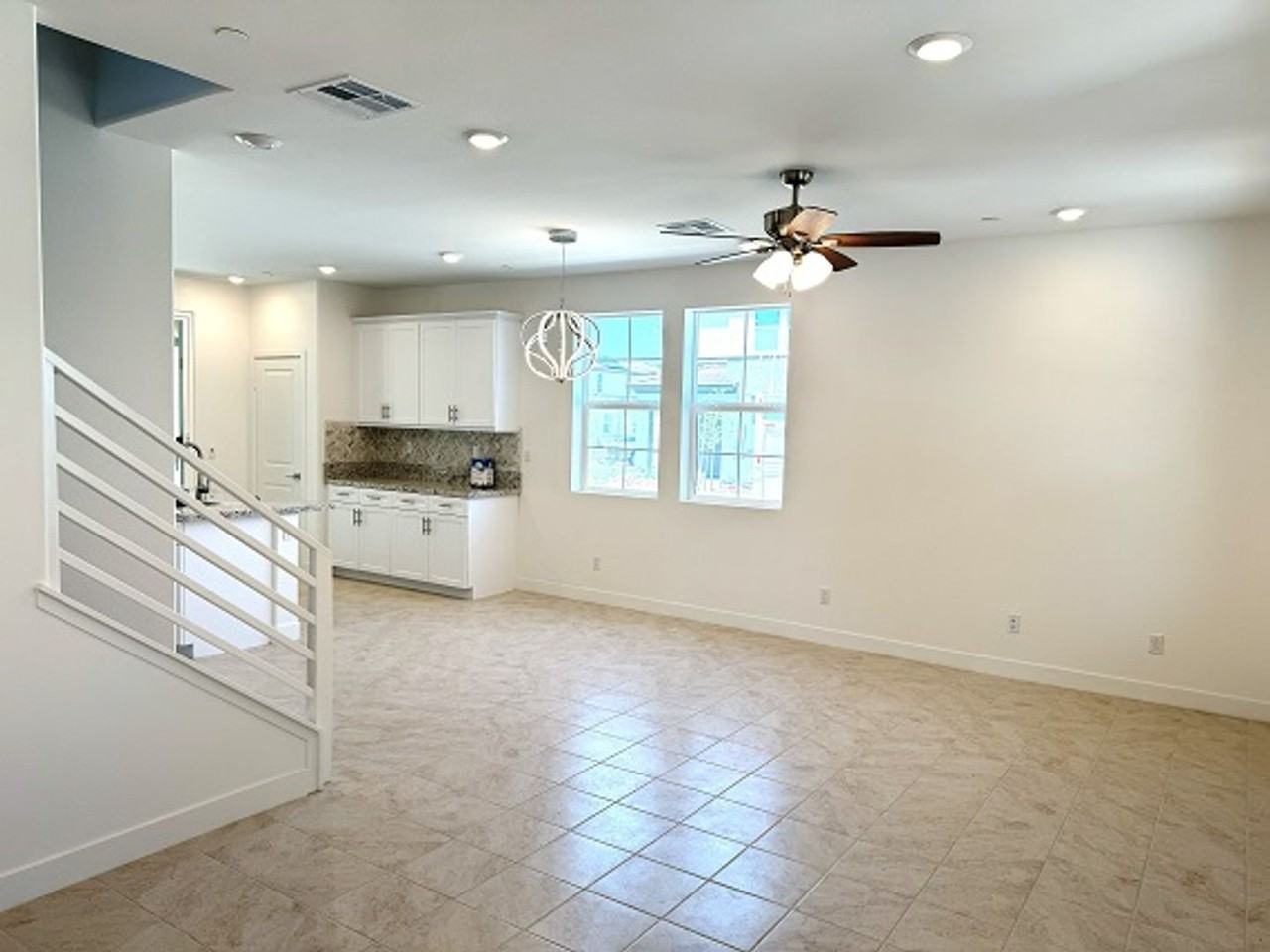 41512 Stanford Rd - Photo 5 of 12