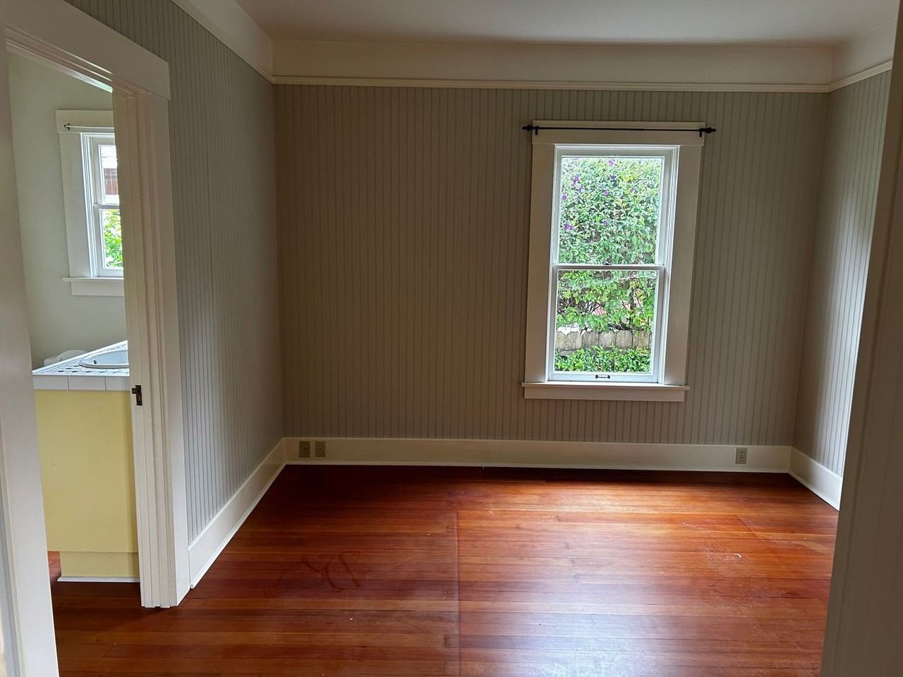 1241 Pismo St - Photo 6 of 9