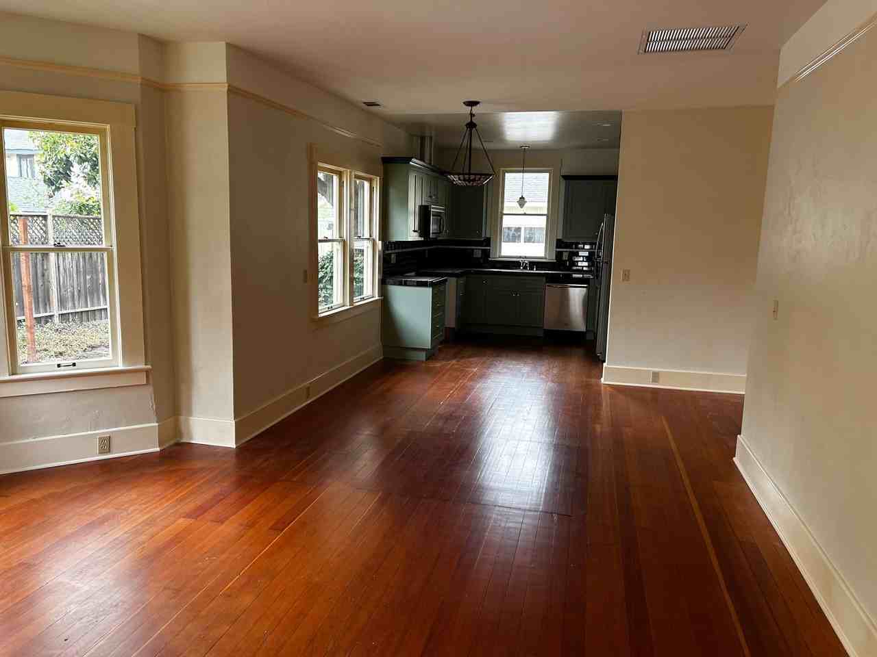 1241 Pismo St - Photo 2 of 9