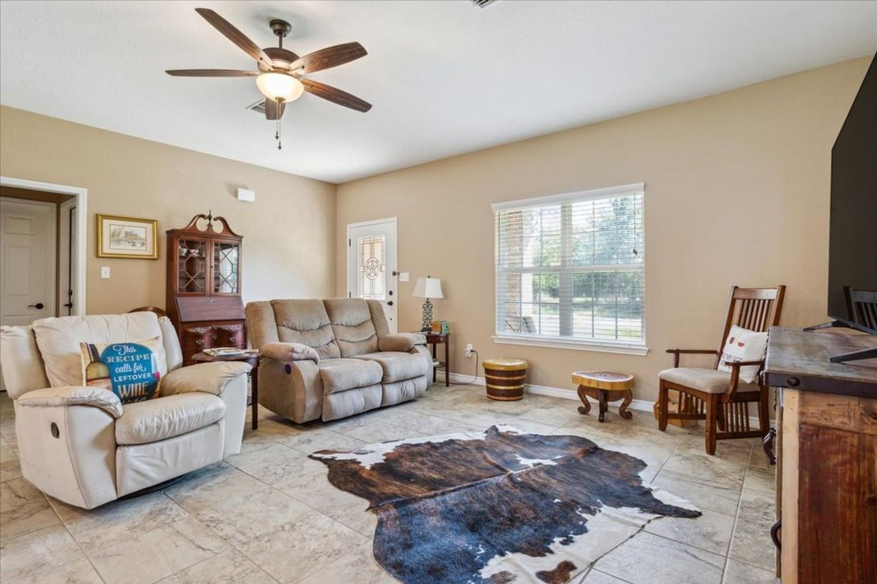 37 Buckskin Loop - Photo 6 of 27