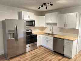 featured image of 935 Virginia Ln