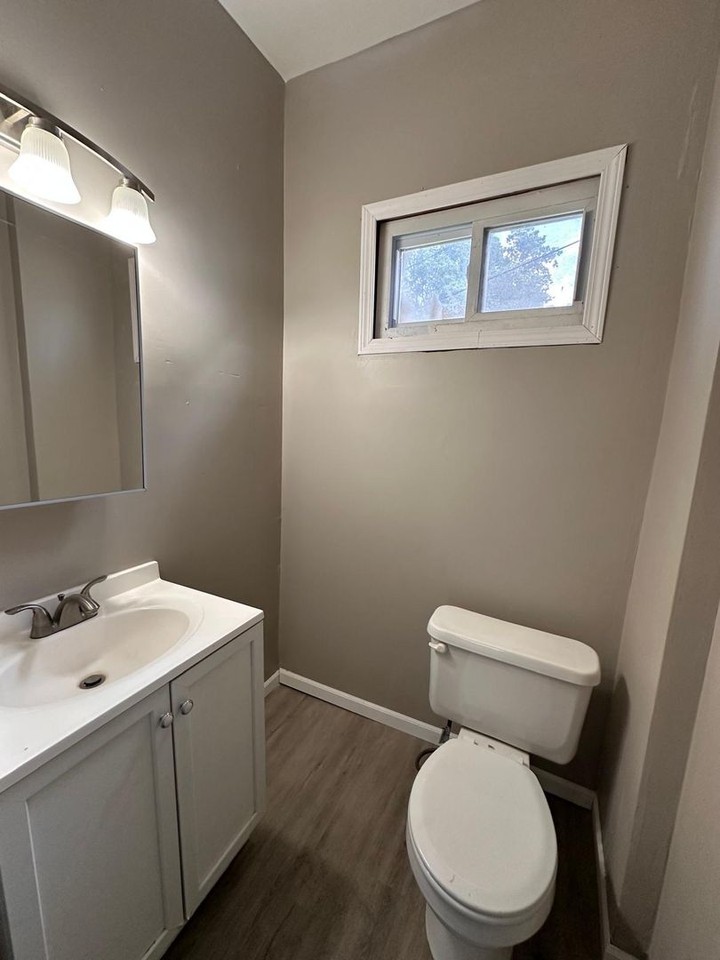 3704 S Benton Ave #64128 - Photo 3 of 7