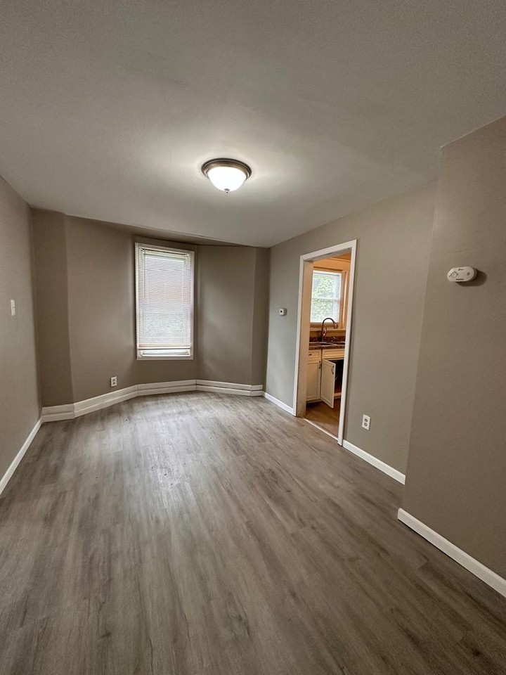 3704 S Benton Ave #64128 - Photo 2 of 7