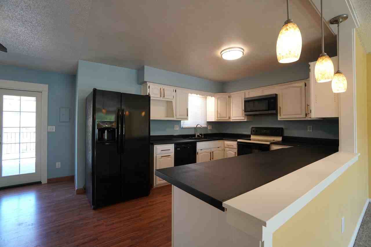 1822 Wooten Rd - Photo 6 of 23