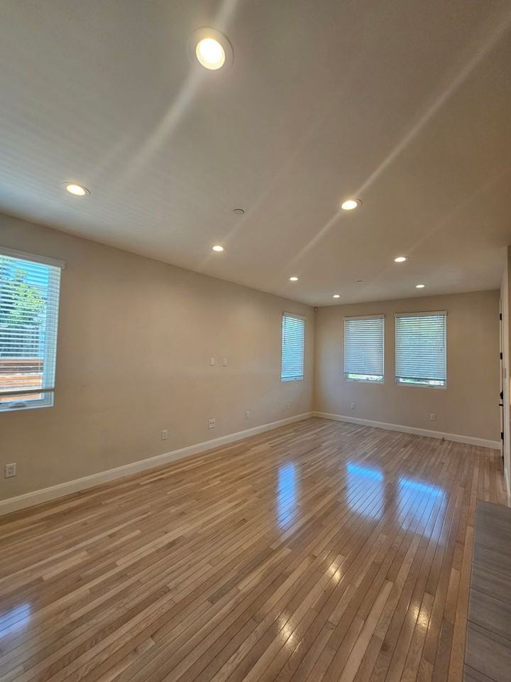 1157 Leff St #A - Photo 7 of 20