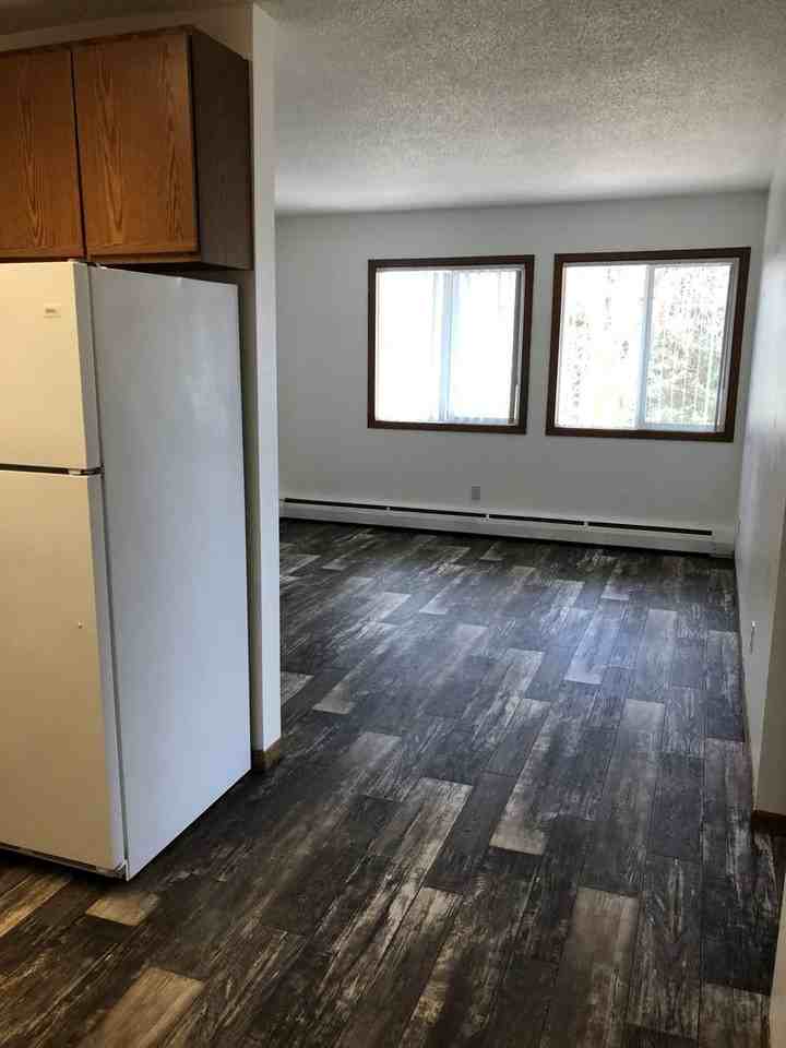 105 Sunnyslope Rd - Photo 3 of 20