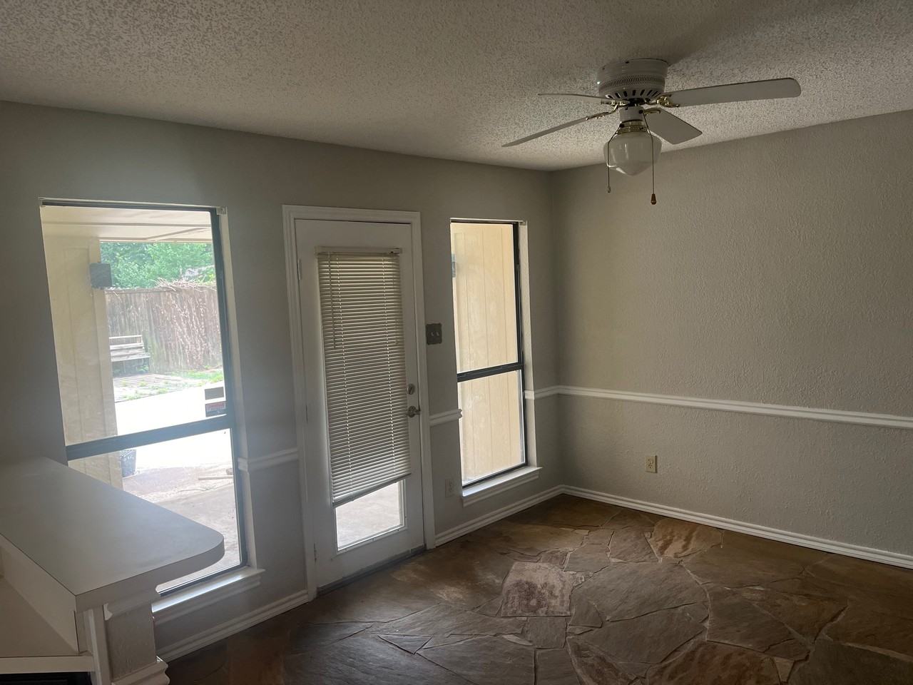 2213 Oak Bluff Dr #NA - Photo 6 of 38