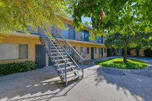 featured image of 518 E Washington Blvd