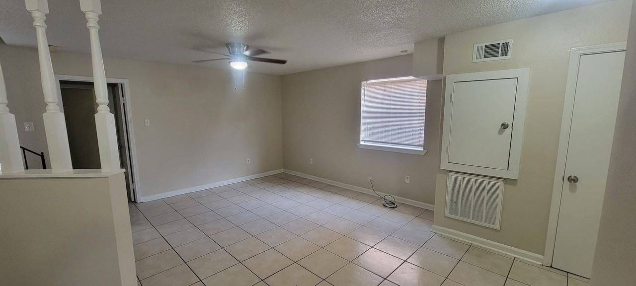 7850 7850 Sand St - 7850 Sand St - Photo 3 of 20