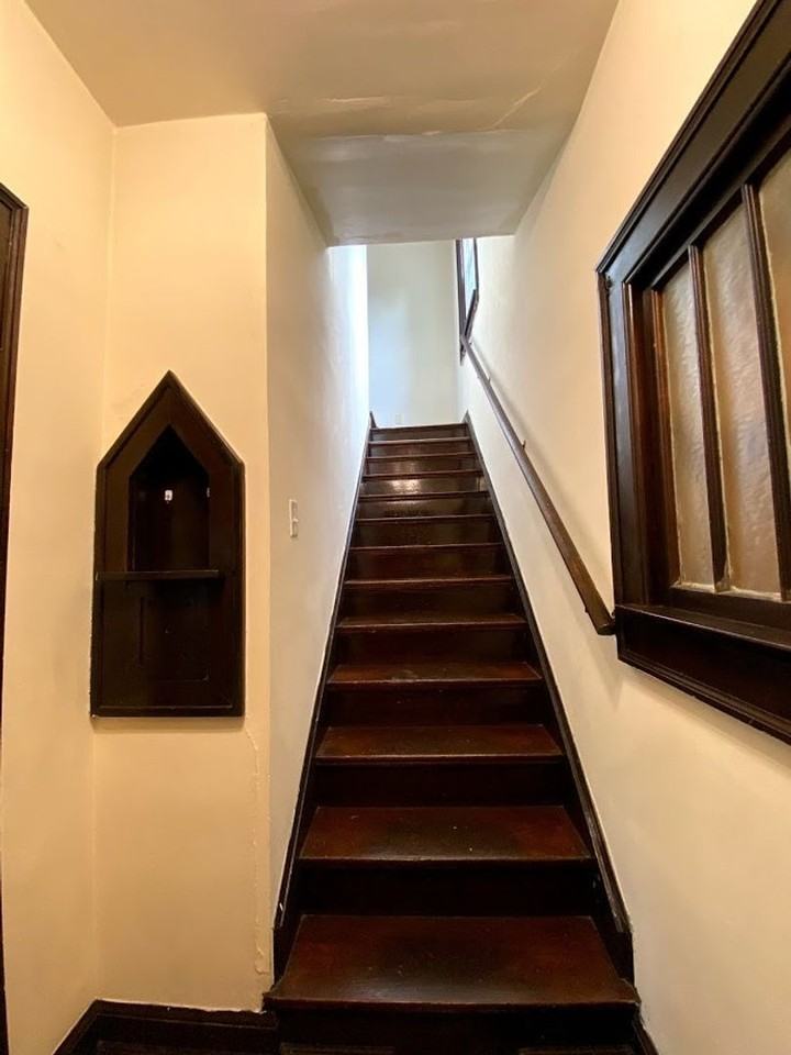 316 E 7th St - Photo 7 of 19