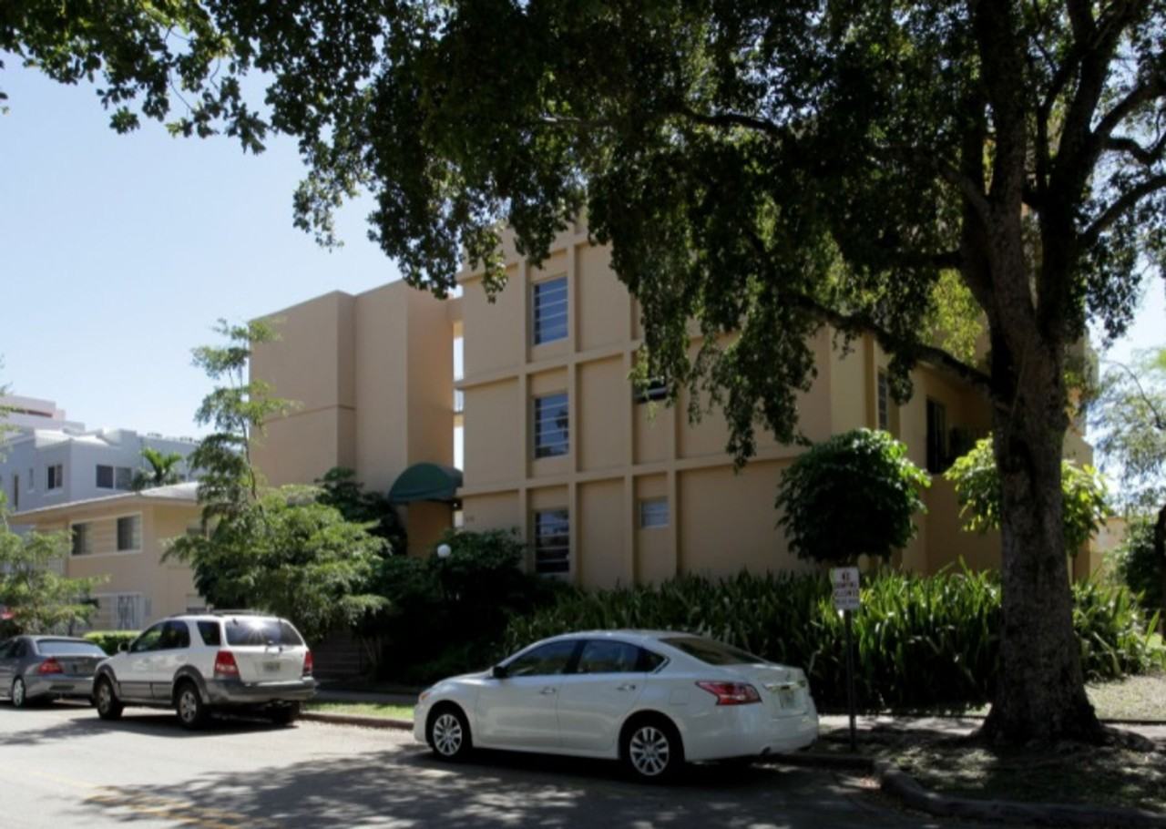 230 Calabria Ave. - Photo 2 of 2