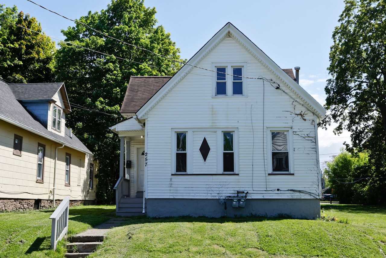 257 Alphonse St, Apartments 257 Alphonse St, Rochester, NY 14621 Zumper