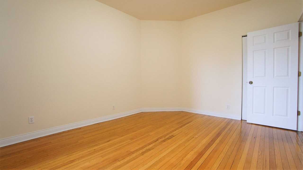 2453 Spaulding LLC - Photo 7 of 40