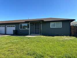 featured image of 6209 Onyx Ave