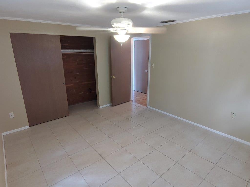 3615 Harvard Dr - Photo 5 of 10