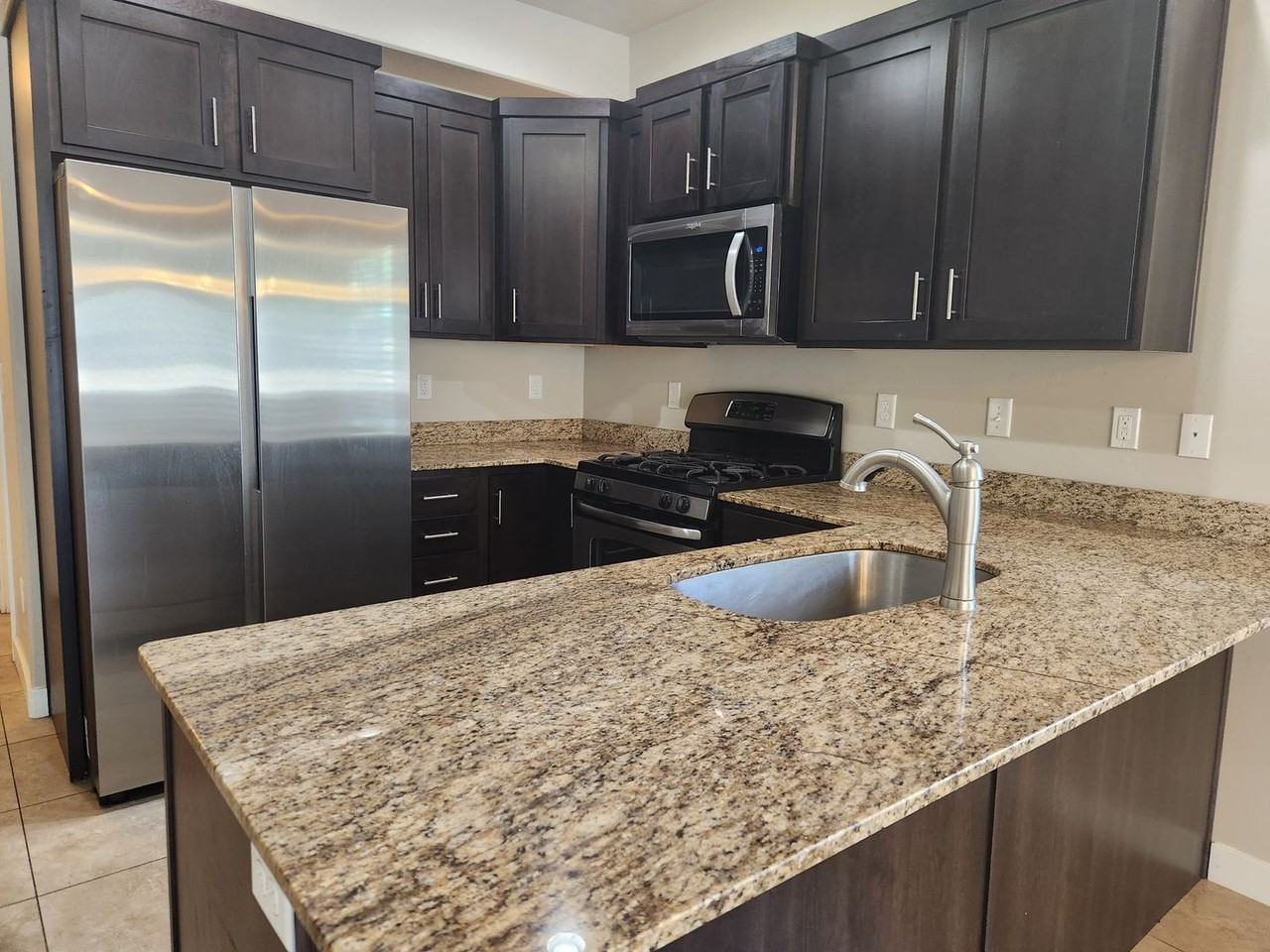 3699 W Lilac Heights Dr - Photo 3 of 27