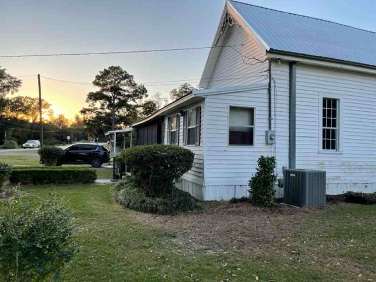 2384 Highway 2 - Photo 3 of 13