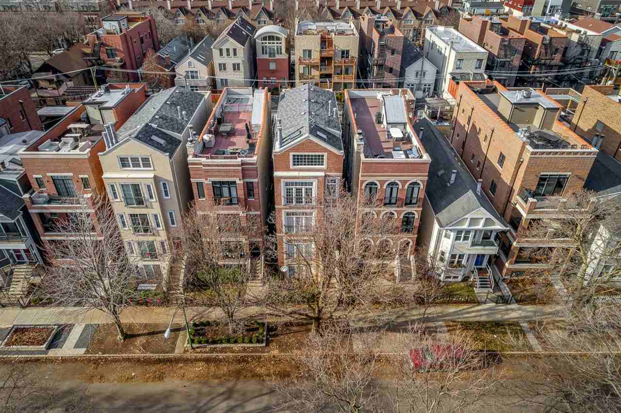 2714 N. Wayne - Photo 2 of 7