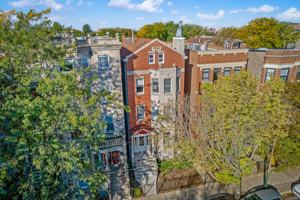 featured image of 2320 N Southport Ave
