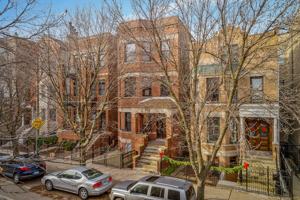 featured image of 2326 N Southport Ave