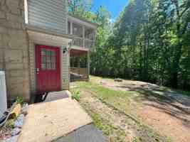 featured image of 506 Knob Rd