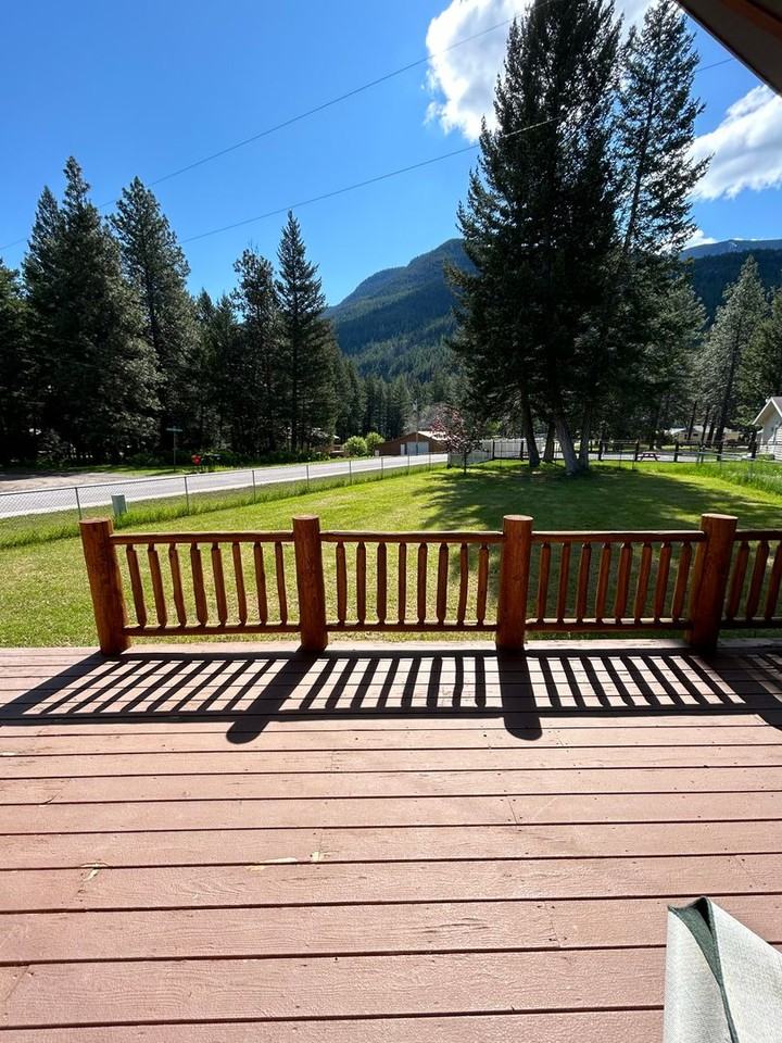 1688 Monte Vista Dr - Photo 3 of 28