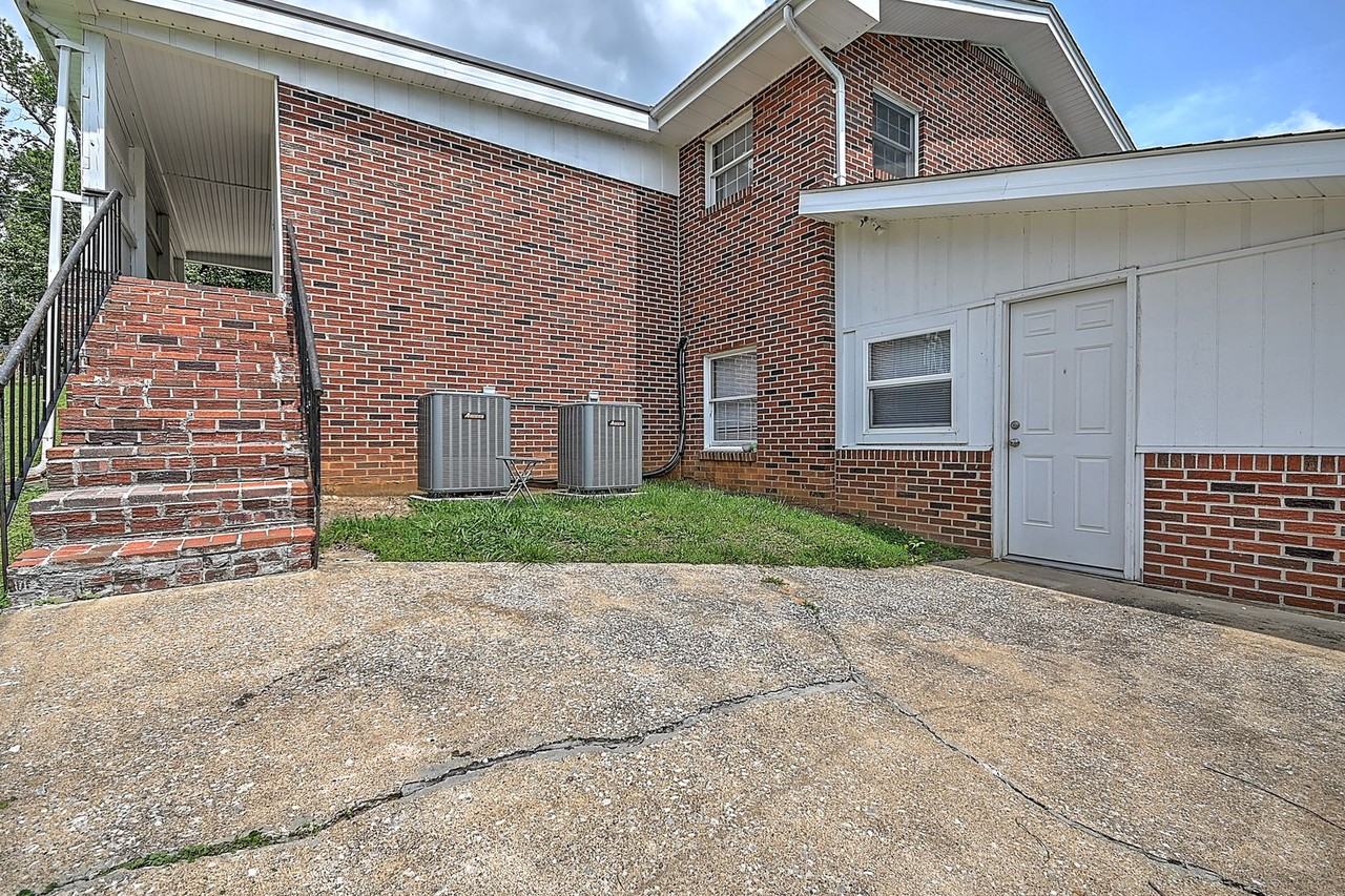 102 Montford Ave #B - Photo 2 of 14