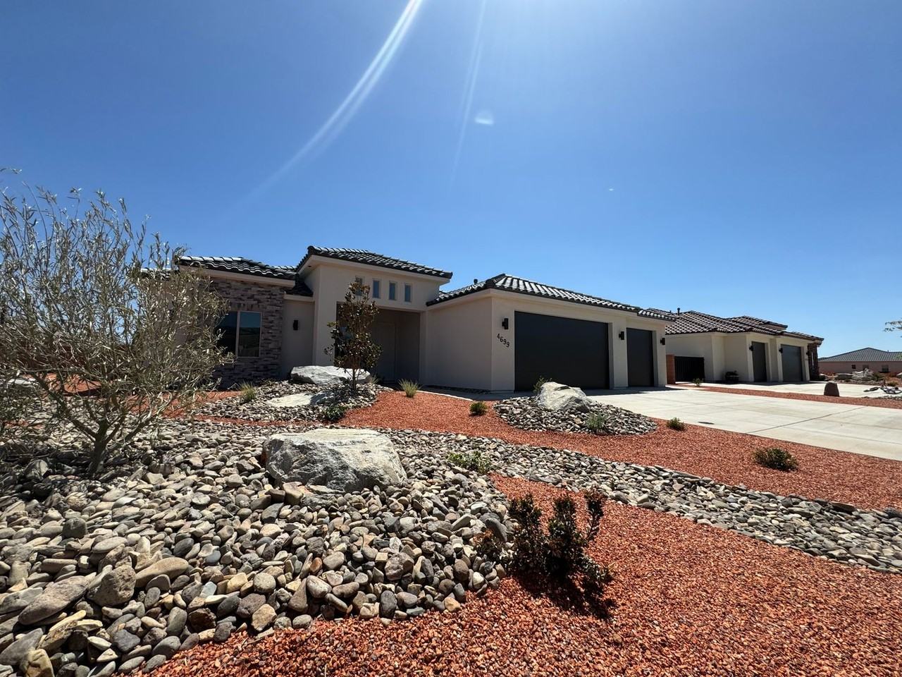 4699 W 3100 S - Photo 4 of 26