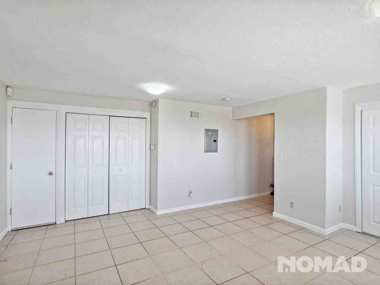 6636 Outlook Ave - Photo 7 of 30