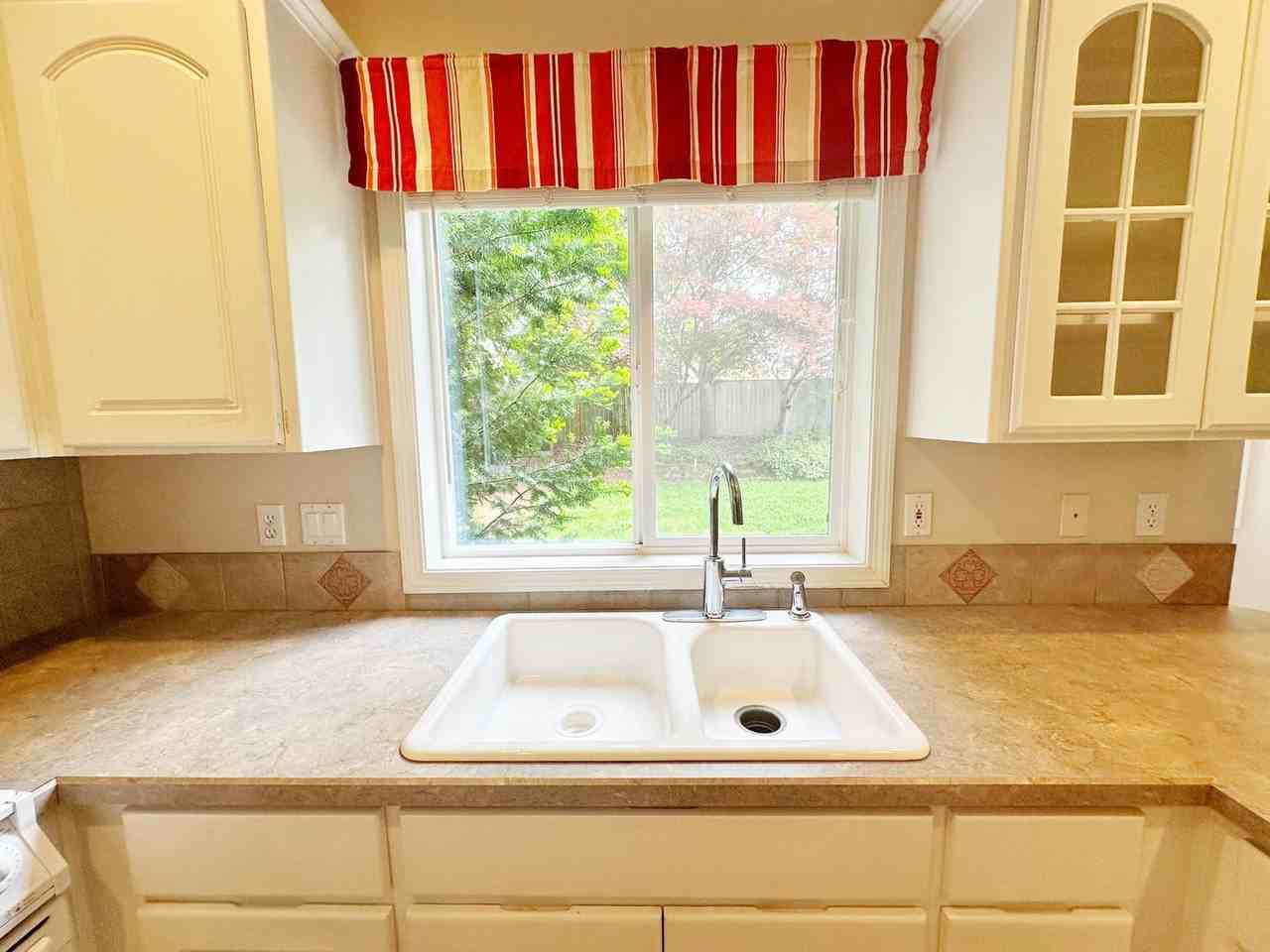 16783 Sw Sarala St - Photo 6 of 38