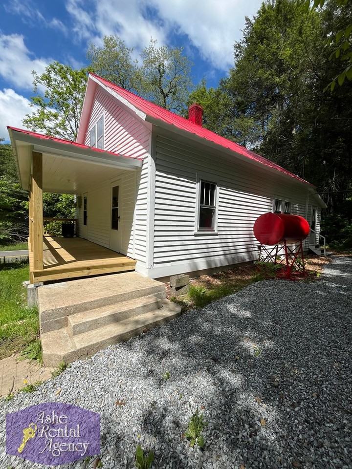 574 Nc Highway 113 - Photo 2 of 17