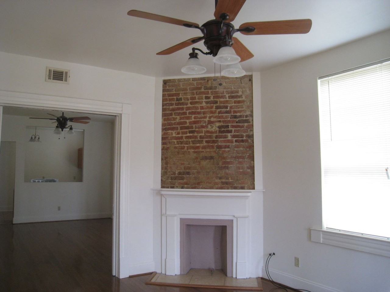 (PAST)2413-15Maren - Photo 2 of 8