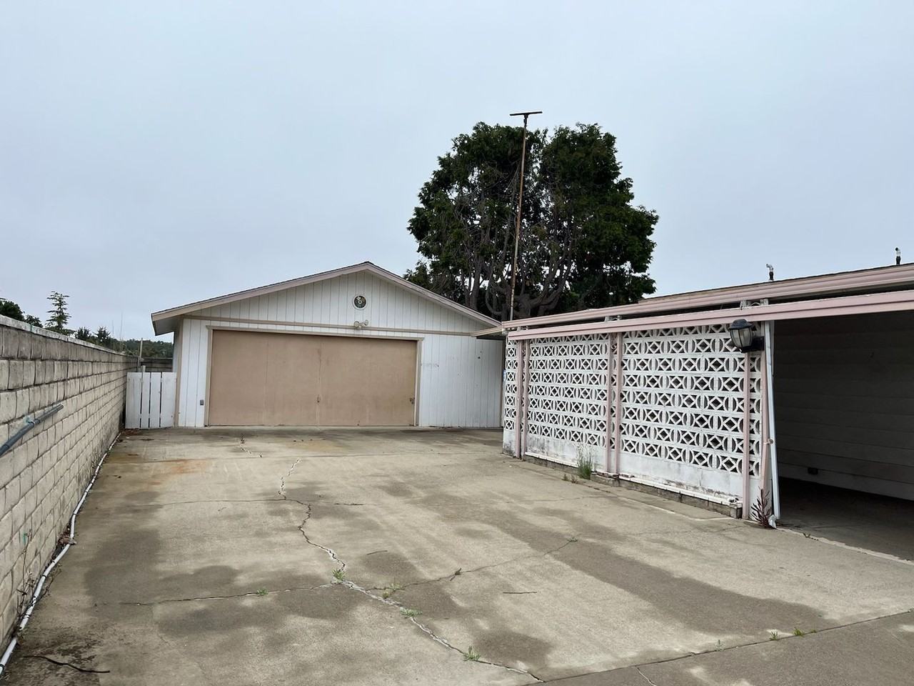 217 Hope Way - Photo 2 of 30