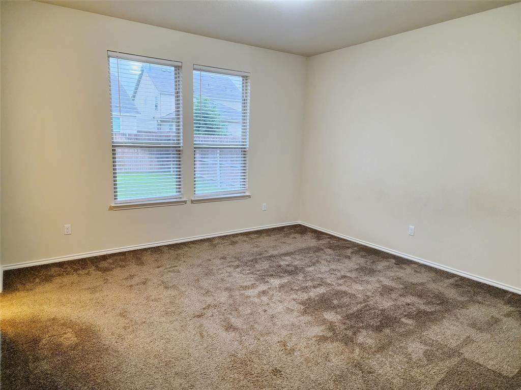 604 Coffee Berry Dr #1 - Photo 6 of 9
